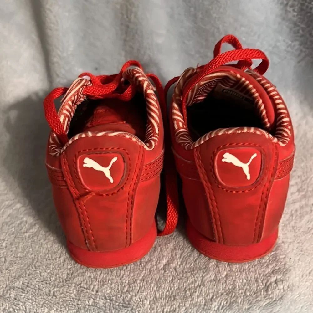Puma Roma Shoes - Picture 3 of 5